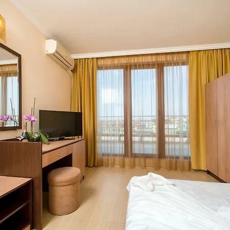 Hotel Iris 3*