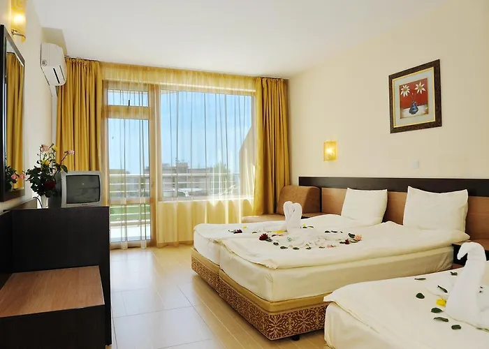 Ξενοδοχείο Iris Νεσέμπαρ