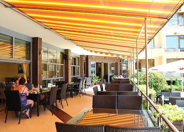 Ξενοδοχείο Iris