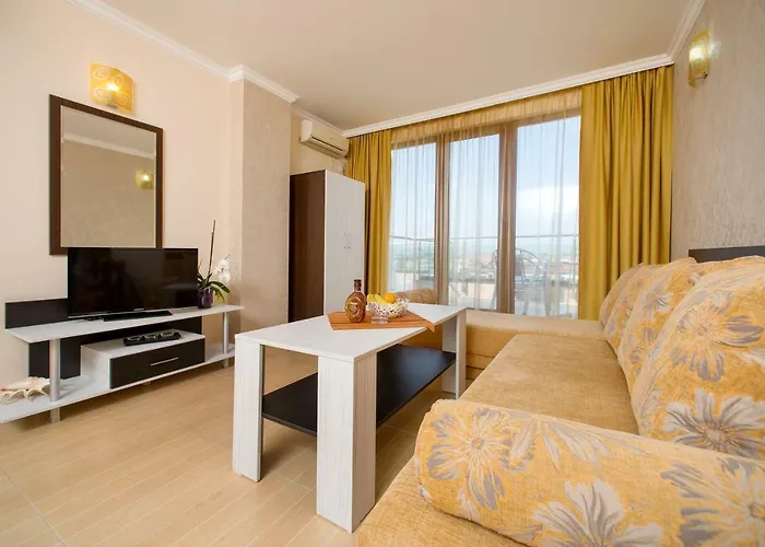 Iris 3* Νεσέμπαρ